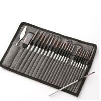 Без бренда «Коробка 50 шт.: Набор кистей для рисования в чехле, премиум набор (23 нейлоновых кисти, 1 мастихин)» в Саратове