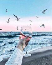 Без бренда «Бокал вина и рассветное море» в Саратове