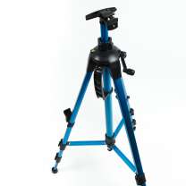 Без бренда «Мольберт металлический тренога складной, усиленный, синий в чехле с уровнем, компасом и ручкой, регулируемый» в Саратове